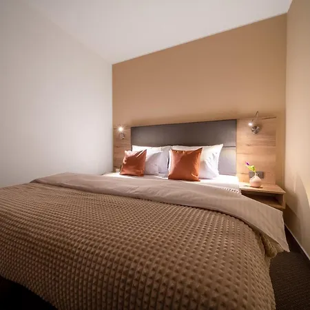 Zeleny Potok 4*