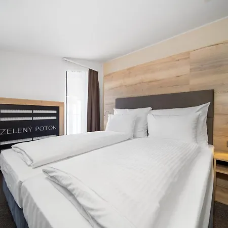 Zeleny Potok 4*