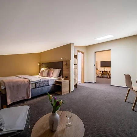 Zeleny Potok 4*