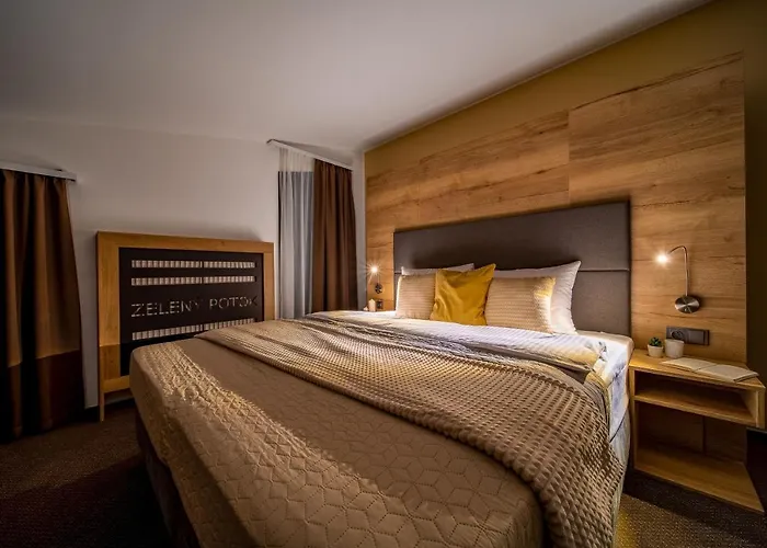 Hotell Zeleny Potok 4*