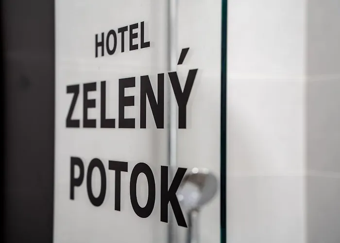 Hotell Zeleny Potok Pec pod Snezkou