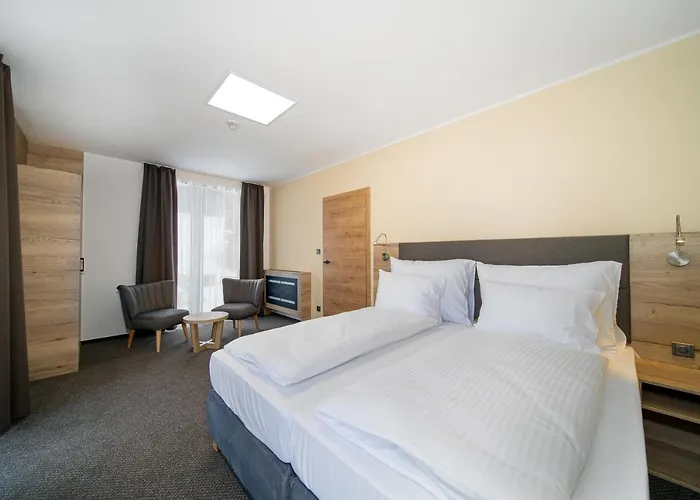 Zeleny Potok Hotell 4*